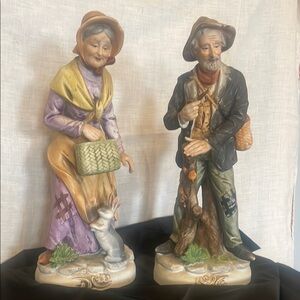 Charming Vintage Couple Figurines
